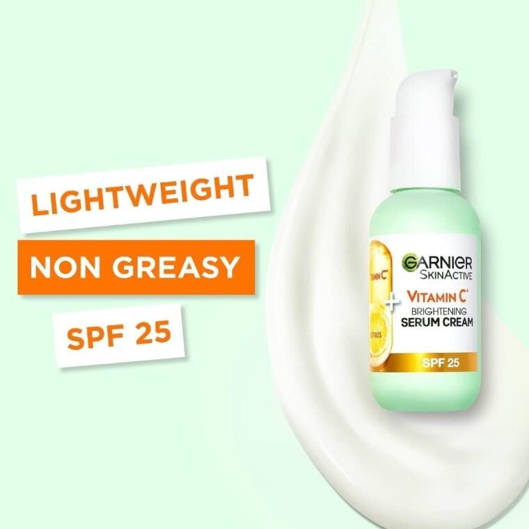 Garnier Vitamin C Serum Cream, 2in1 Formula With 20% Vitamin C serum & SPF 25 Moisturiser, Hydrate & Reveal Bright Glowing Skin, Organic & Vegan Formula, 50ml - Image 4