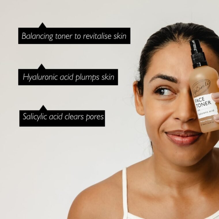 UpCircle Face Toner with Hyaluronic Acid + Salicylic Acid 100ml - for Balancing, Plumping + Soothing - Mandarin Fruit Water, Chamomile Extract + Glycerin - Natural, Vegan + Cruelty-Free - Image 3