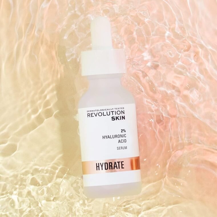 Revolution Beauty London Skincare Hyaluronic Acid Serum, Plumps, Softens and Hydrates Skin, 2% Solution, Lightweight Face Fragrance Free, 30 ml - Image 8