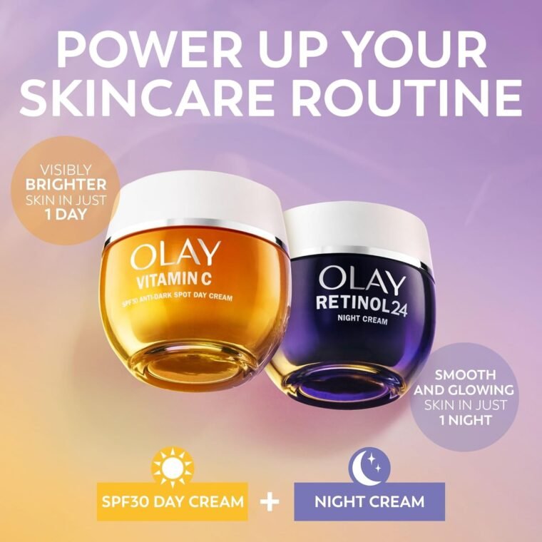 Olay Skincare Giftset: Vitamin C Anti-Dark Spot SPF 30 Face Moisturiser Day Cream 50ml + Retinol 24 Night Cream Face Moisturiser 50ml, for Glow, Brightening and Overnight Renewal - Image 3